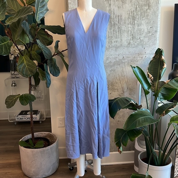 Victoria Beckham Pleated Sleeveless Dress - Picture 1 of 7